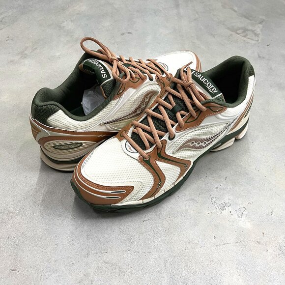 Saucony ProGrid Triumph 4 Men's Size 14 Saucony & Friends S70903-1 - New - Picture 1 of 7